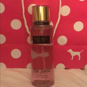 Victoria’s Secret Pink Sunset 💕body mist